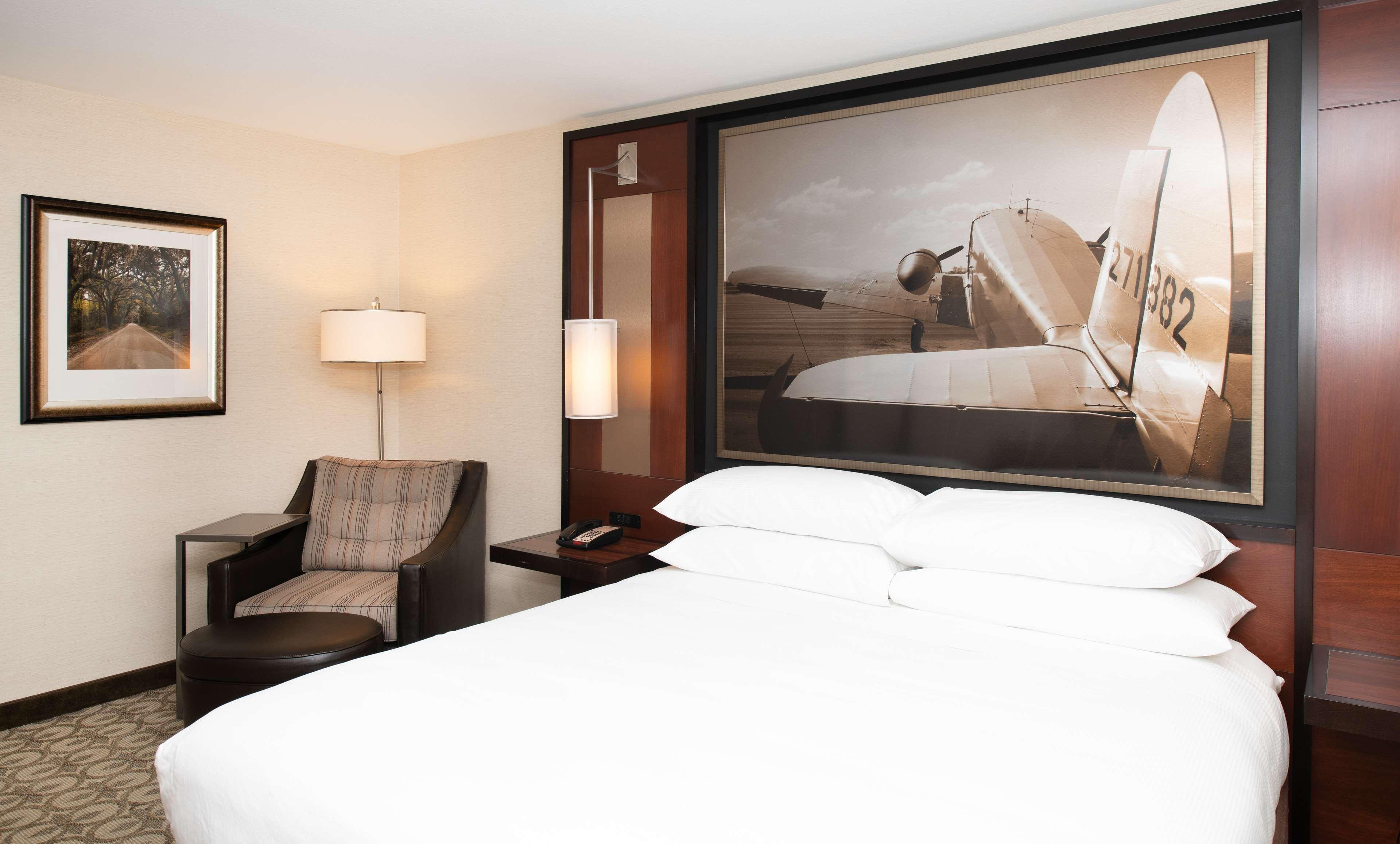 Doubletree Hotel & Suites Charleston Airport North Charleston Exteriör bild