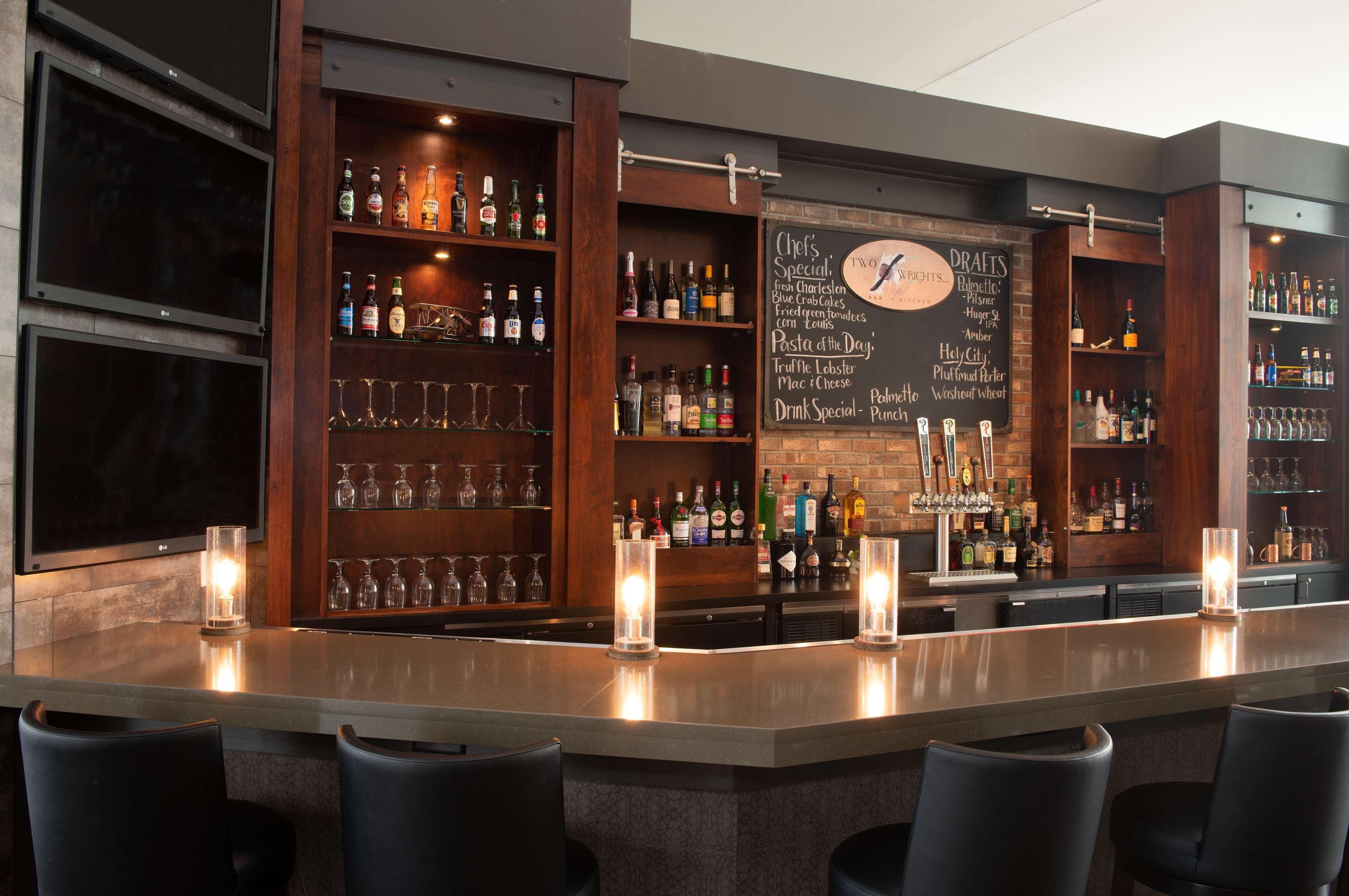 Doubletree Hotel & Suites Charleston Airport North Charleston Exteriör bild
