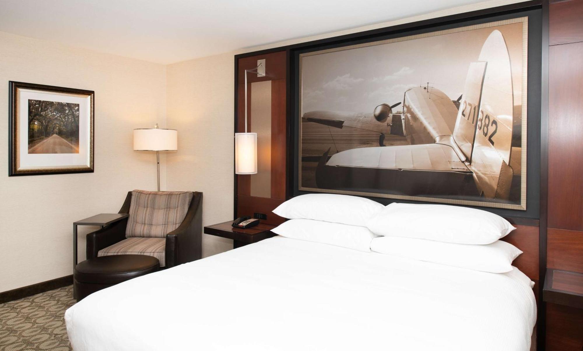 Doubletree Hotel & Suites Charleston Airport North Charleston Exteriör bild